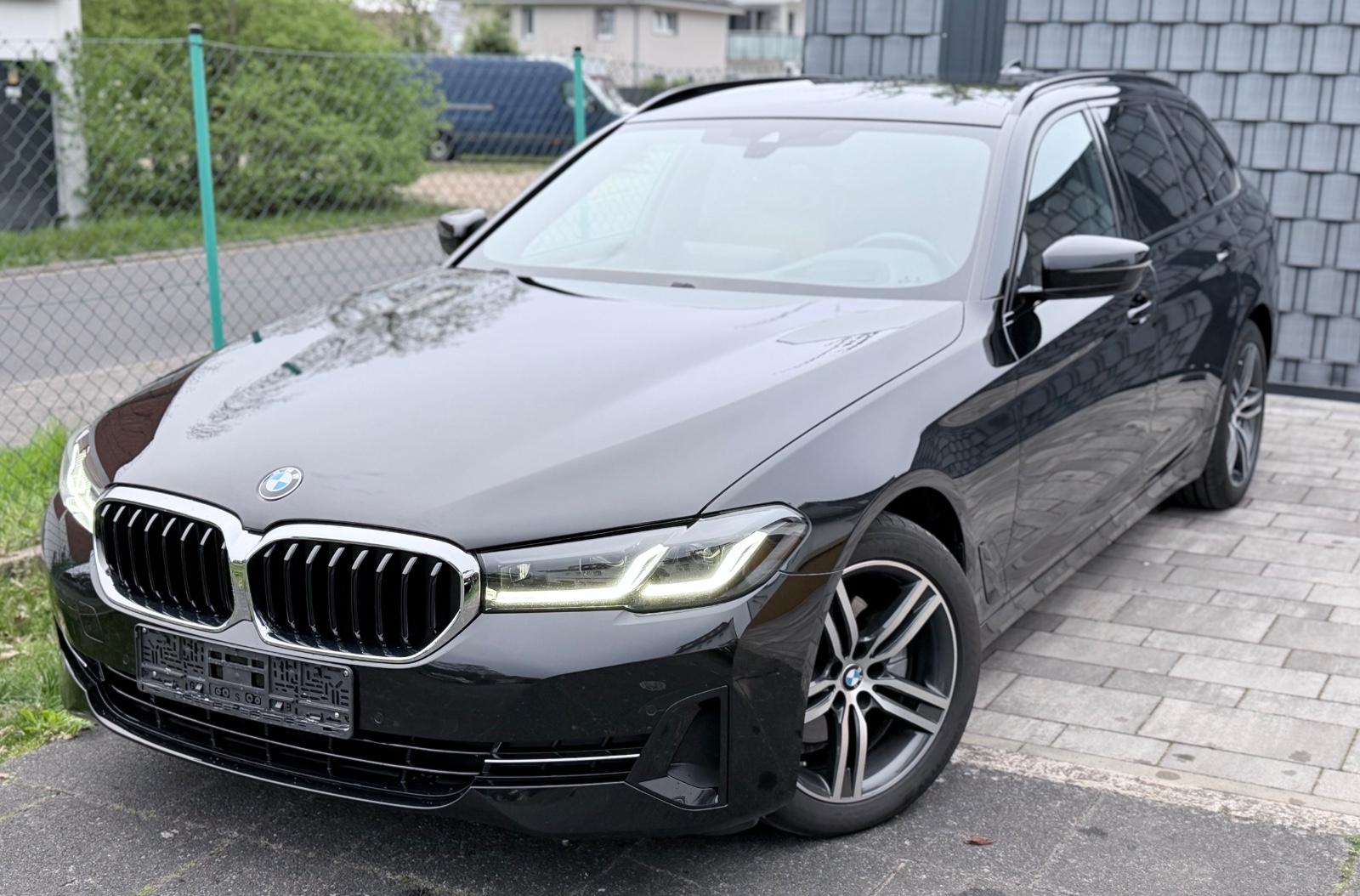BMW 520d  Touring Head-Up 1.Hand Standh.  AHK Memory