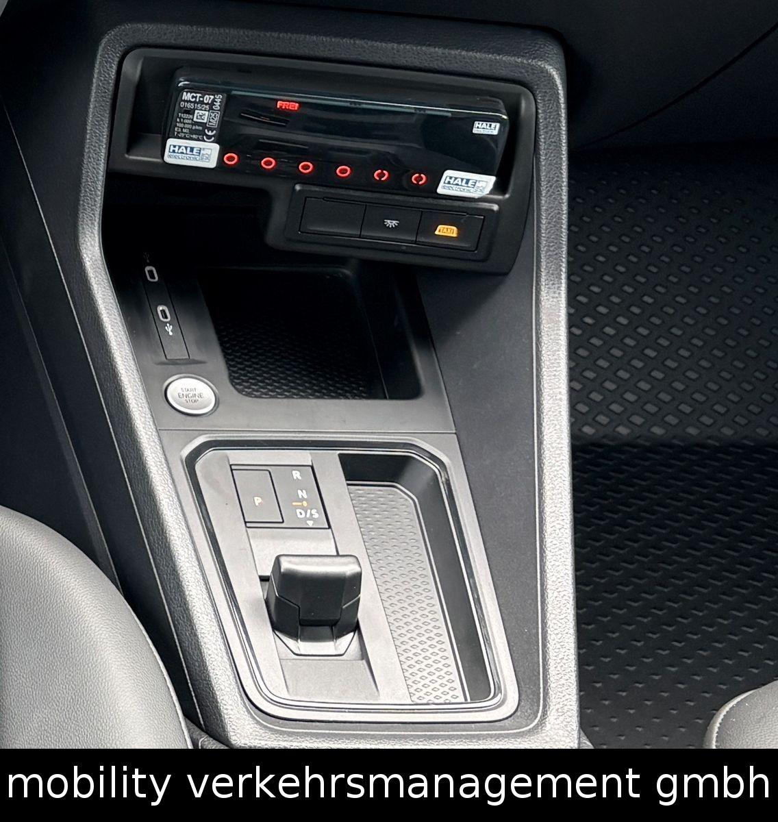 Volkswagen Caddy Maxi Taxi Rollstuhl 7-Si. 5 Jahre GARANTIE