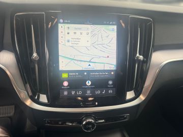 Volvo V60 Kombi Core