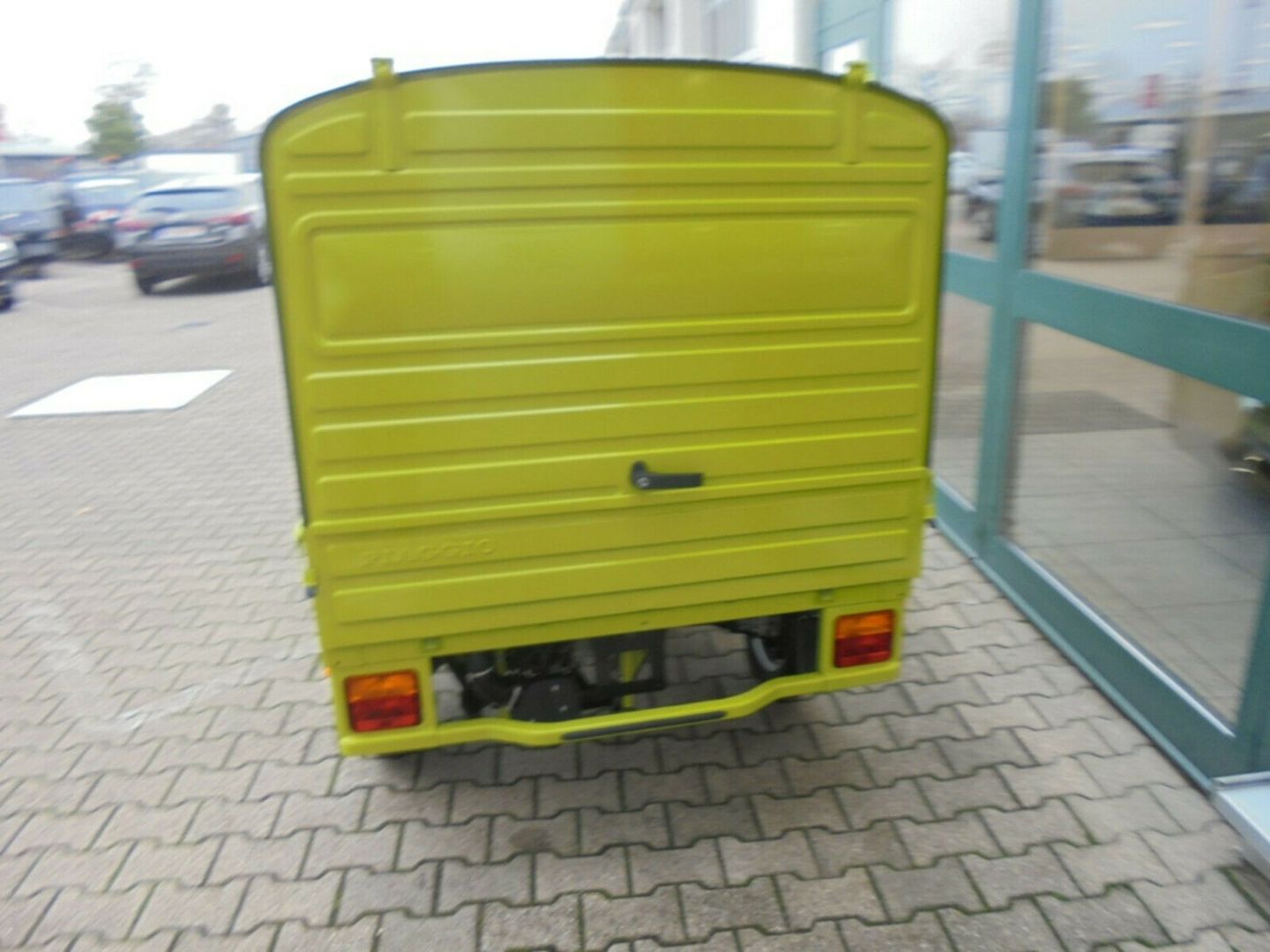 Fahrzeugabbildung Piaggio Ape 50 Kasten verde limasa, auch als 25kmh erhäl