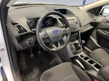 Ford Kuga - 10