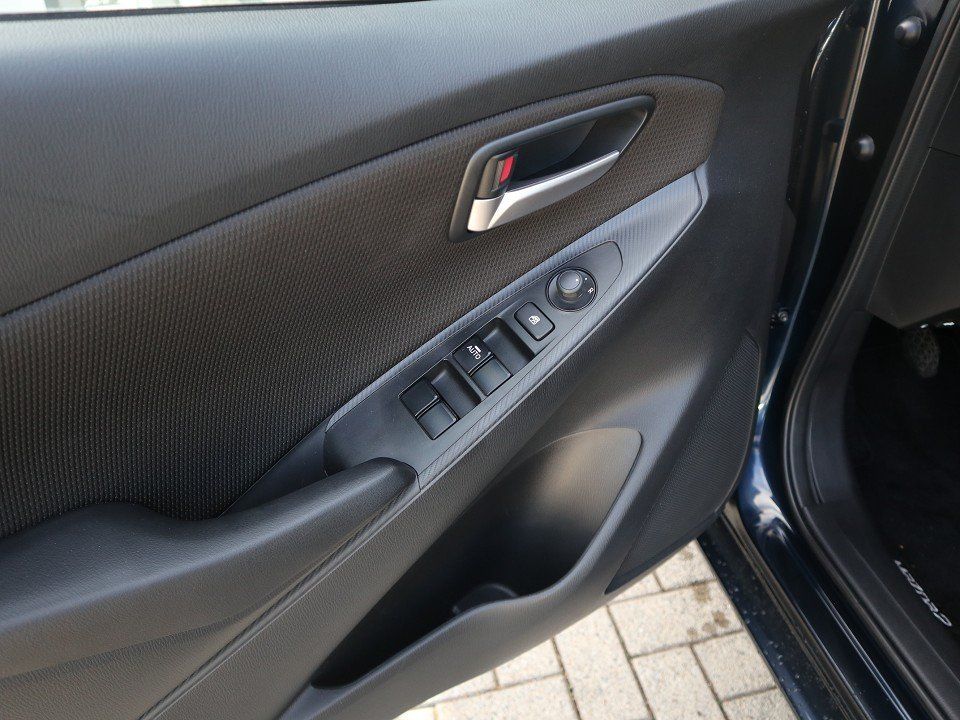 Fahrzeugabbildung Mazda 2 M-Hybrid Center-Line G-90 KLIMA ACAA LED DAB+