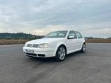 Volkswagen VW Golf 4 1.6 16V Highline - Volkswagen Golf aus 2002: 1.6