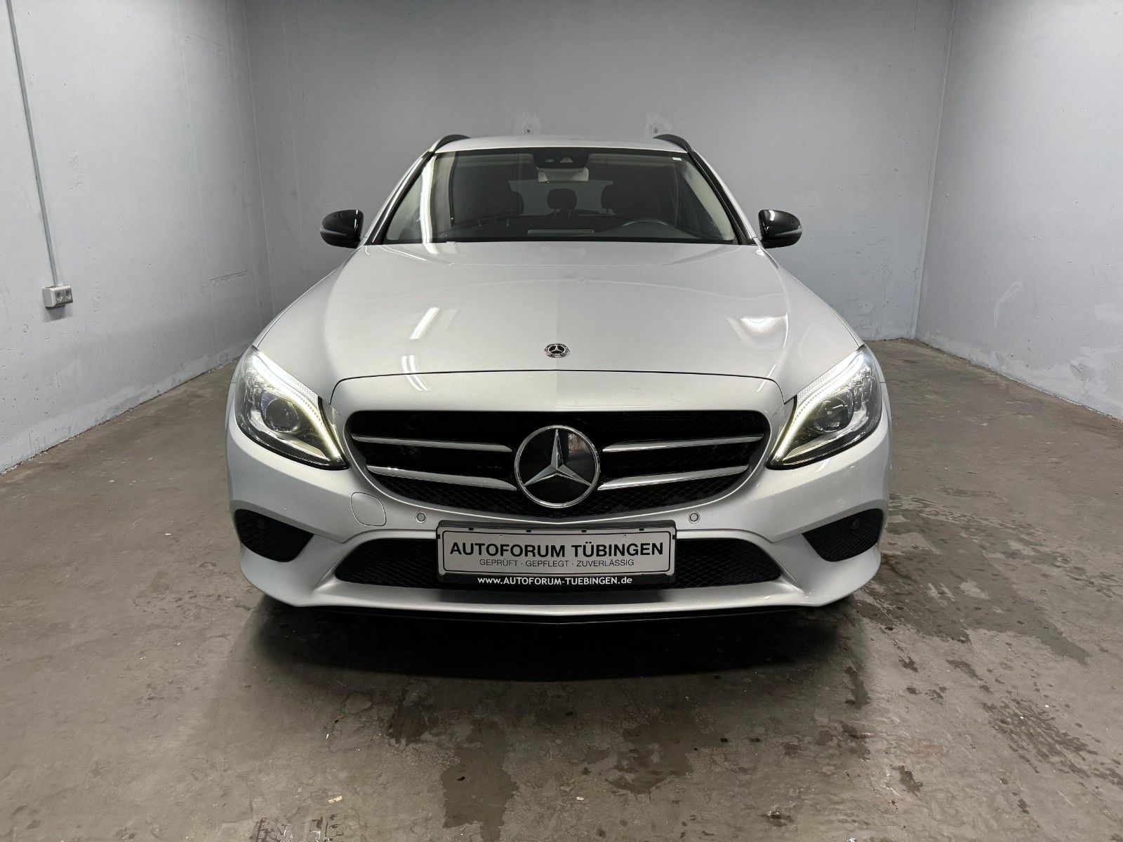 Fahrzeugabbildung Mercedes-Benz C 220 d 4MATIC T Autom.*DISTRO*SDH*KAMERA*NAVI*