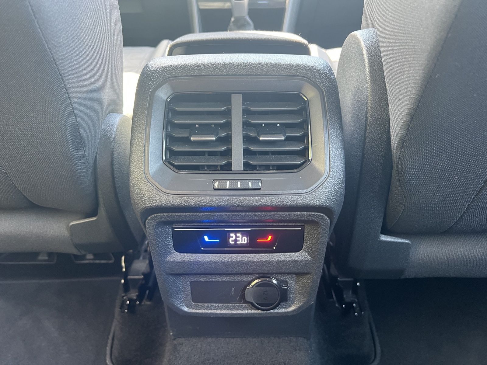 Tiguan Life 1.5 TSI AHK*Navi*ACC*Kamera
