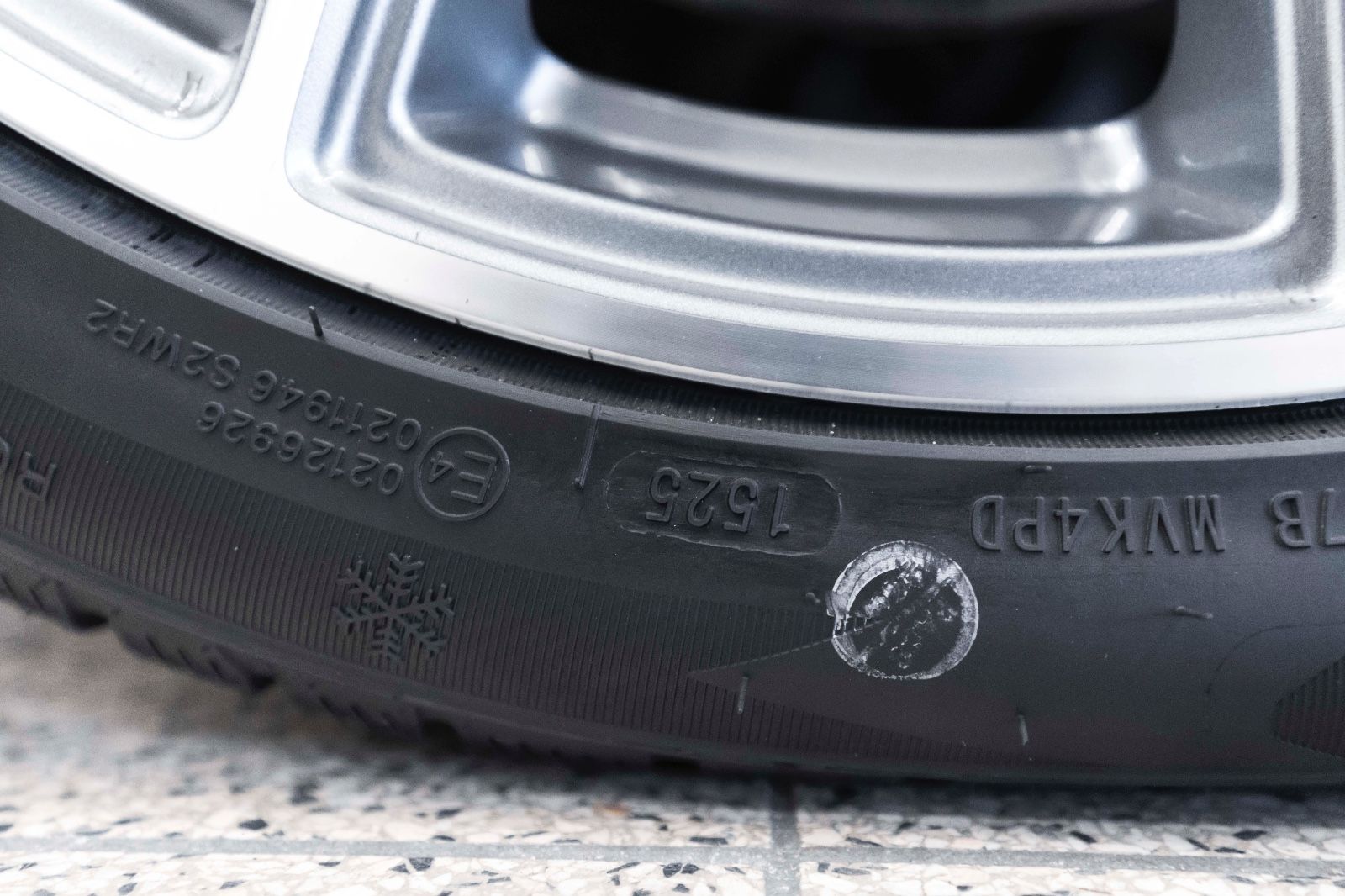 Fahrzeugabbildung Mercedes-Benz S 560 BURMESTER MASSAGE LED HUD 360° LUFT PANO