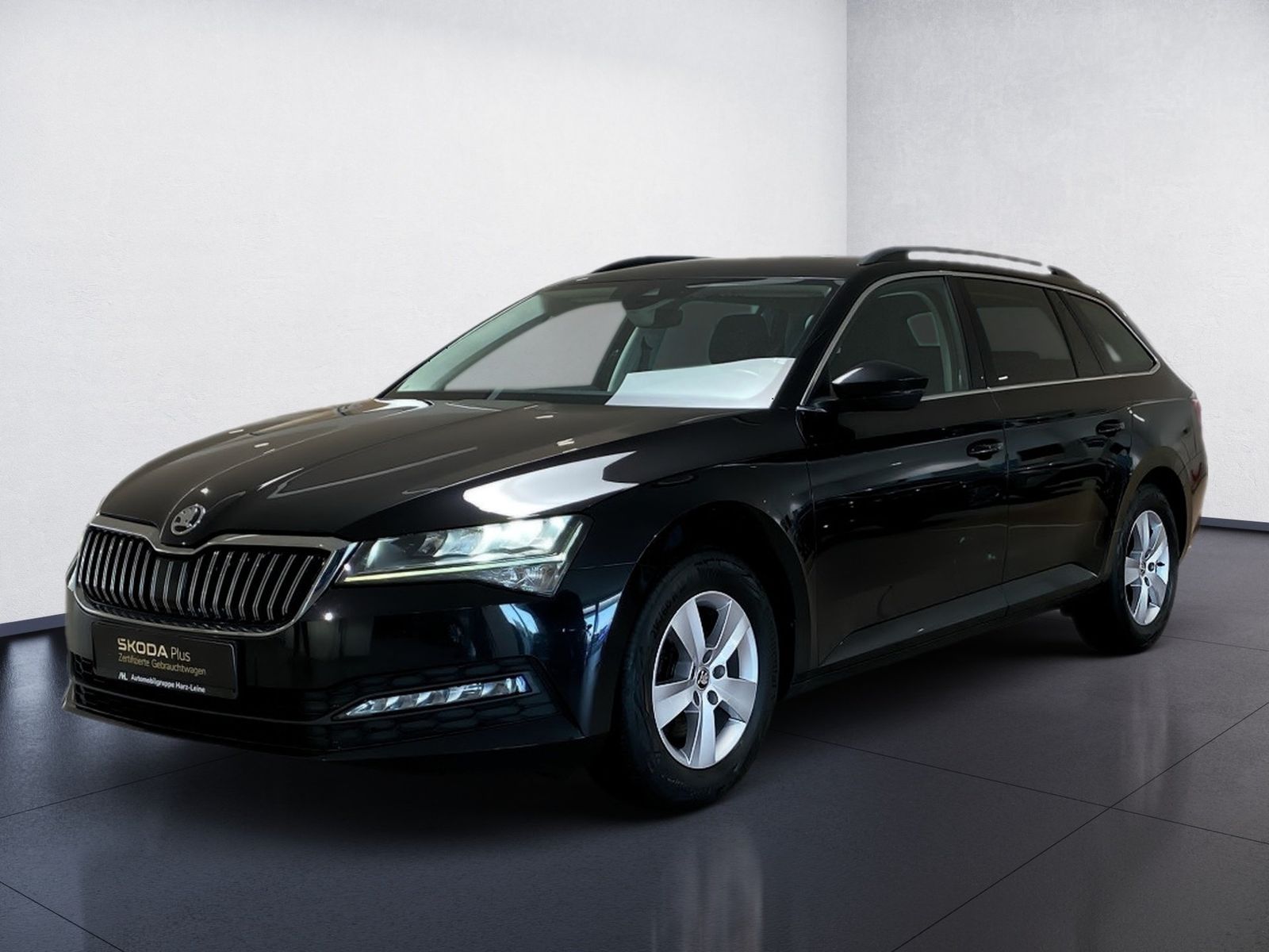 Skoda Superb Combi 2.0 TDI Ambition DSG Navi SmartLink imagem 2