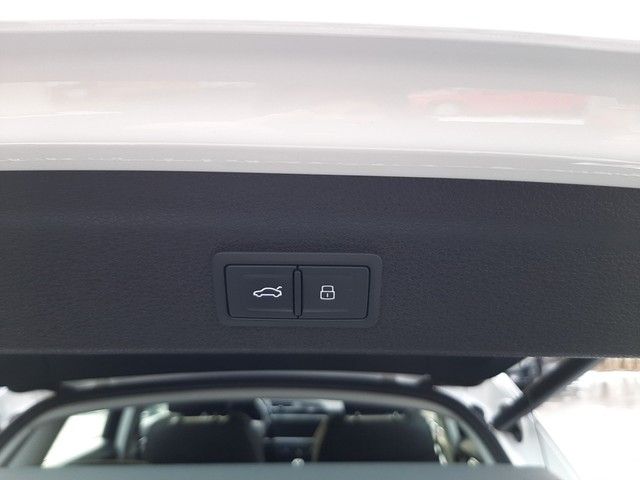 Fahrzeugabbildung Audi Q3 advanced 35TFSI AHK Navi el.HK Klimaauto.