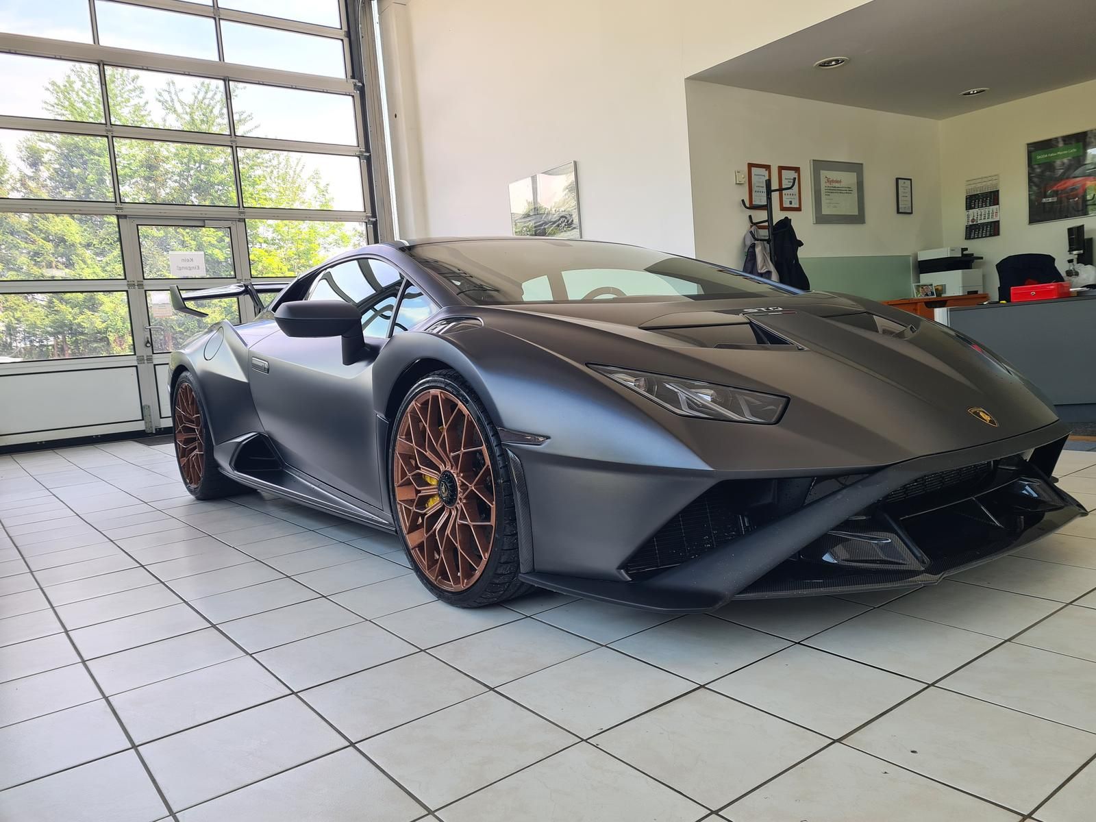 Lamborghini Huracan STO Lift-system DAB RearView Carbon foto 4