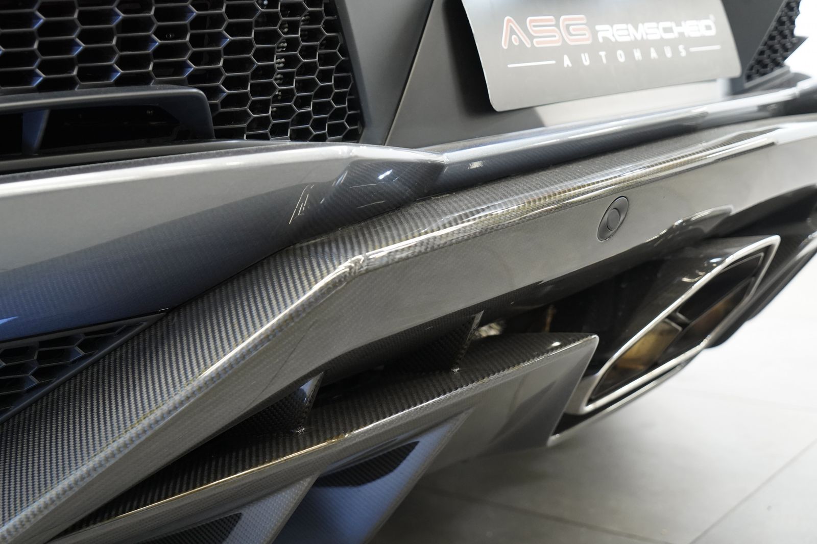 Lamborghini Aventador