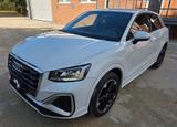 Audi Q2 30 TFSI S line Edition 110cv - Audi Q2 mit Benzin-Antrieb: Limousine, Schaltgetriebe