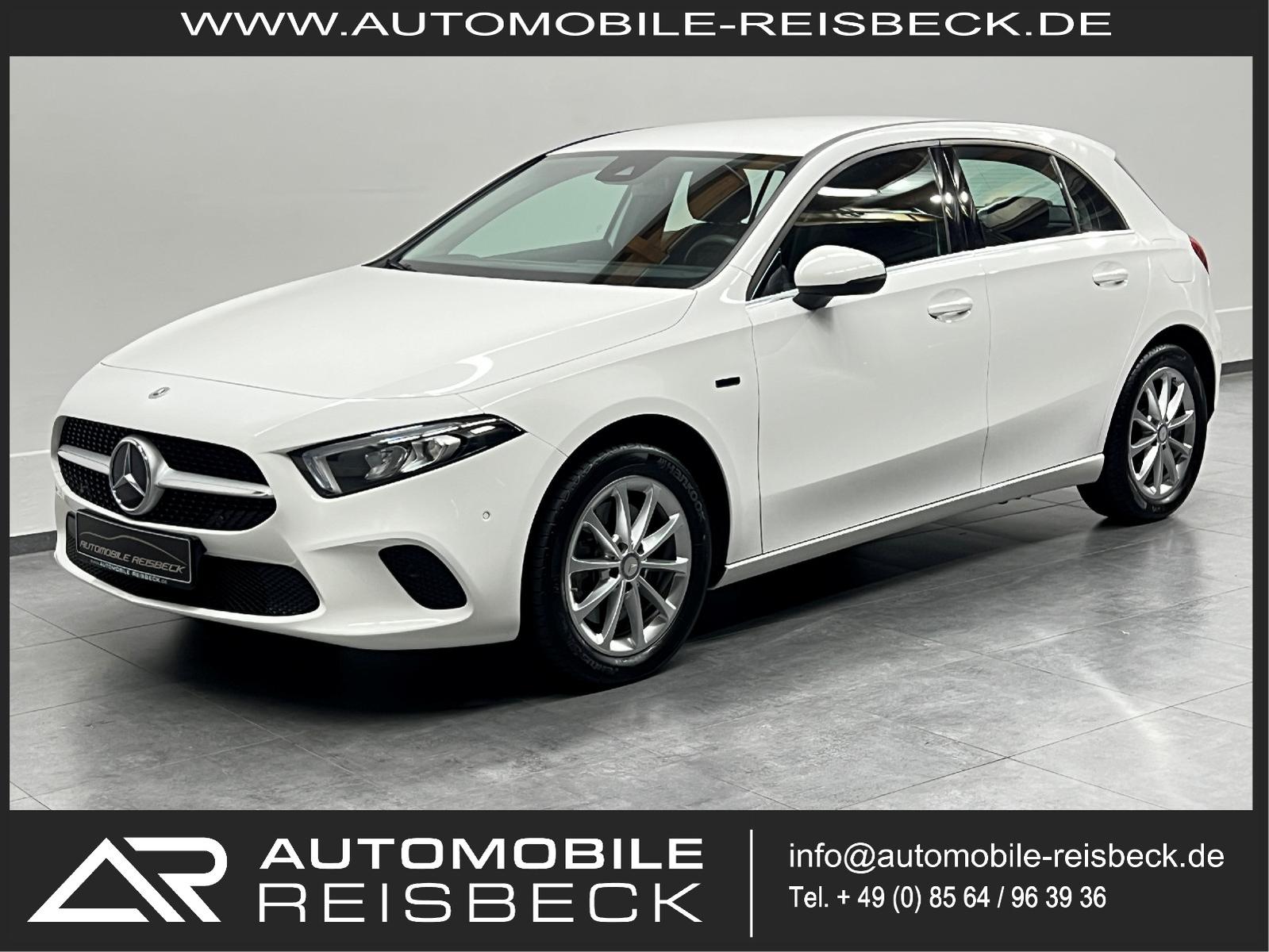 Mercedes-Benz A 250 e*Style*LED*Navi*AHK*Kamera*Teilleder*DAB*