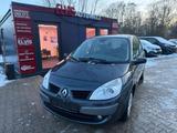 Renault Scenic II 1.6 Avantage - Renault Scenic Avantage mit Benzin-Antrieb