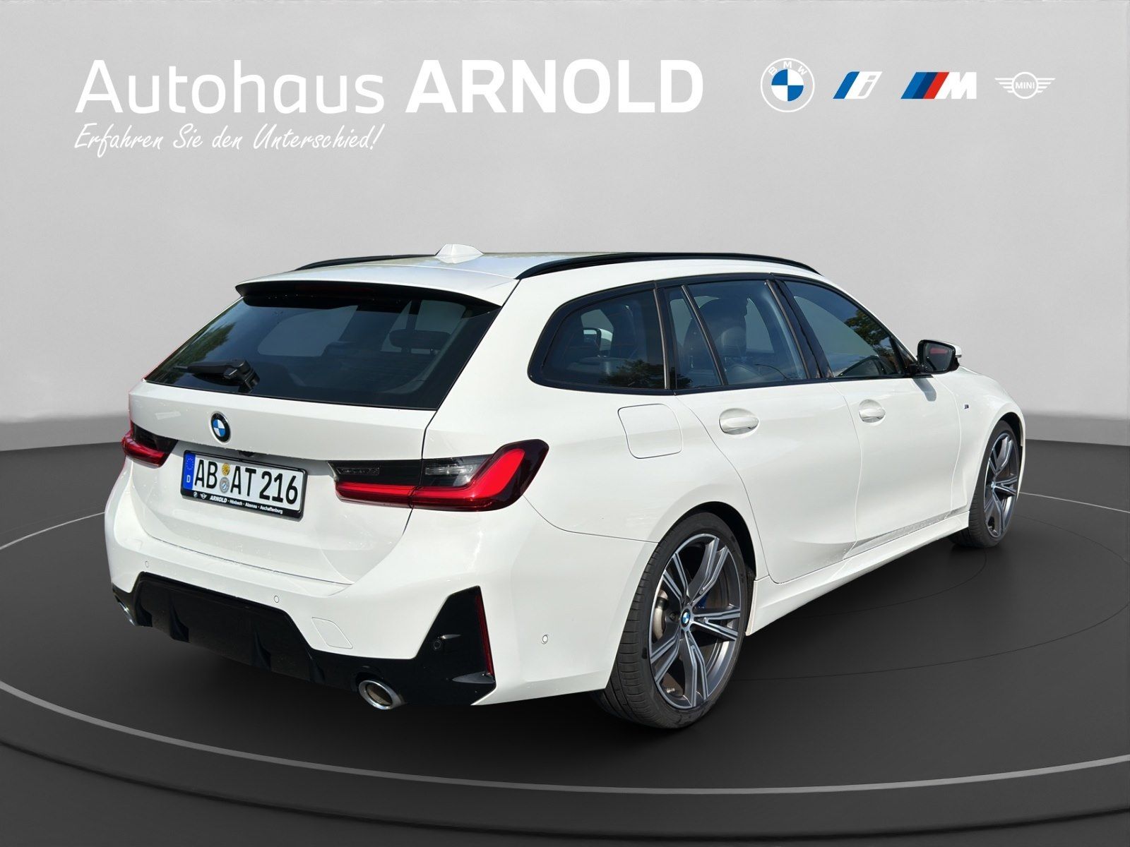 BMW 318d Touring M Sport AHK Head-up RFK HK foto 4