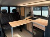 Volkswagen T6.1 Camper 2.0 TDI 110PS Hubdach AHK RFK 5Sitz - Wohnmobil oder -wagen Hubdach