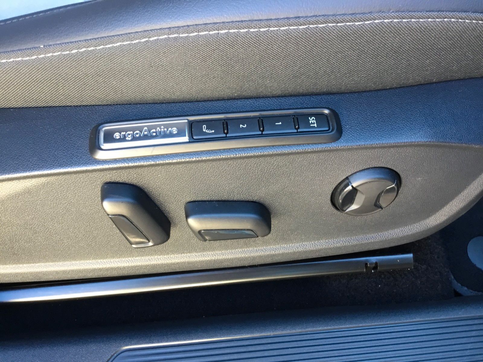 Fahrzeugabbildung Volkswagen ID.3 Move 58 kWh Pro+Kamera+ACC+19"+Navi