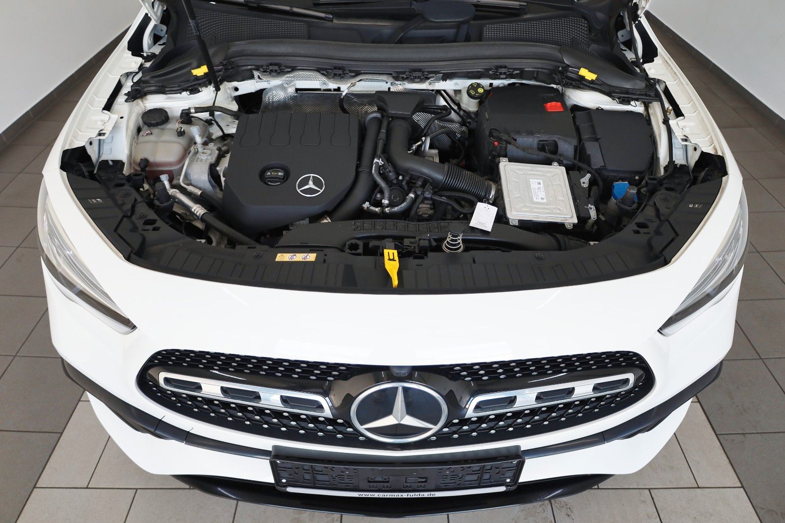Fahrzeugabbildung Mercedes-Benz GLA 200, AMG-line, T.Leder,Navi,LED,SH,Kamera