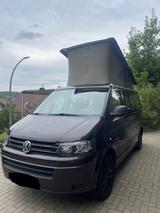 Volkswagen T5 California Beach mit Aufstelldach - Volkswagen T5 California: Beach Aufstelldach