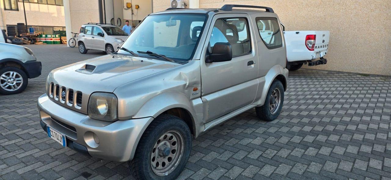 Suzuki Jimny, 2004