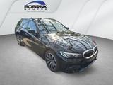 BMW 320 d Touring Sport Line Pano AHK Stop&Go PDC - BMW 3er Reihe Gebrauchtwagen in Bremen
