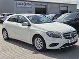 Mercedes-Benz A 180 BlueEfficiency BI-XENON*PDC*SHZ*SPORTSITZE - Mercedes-Benz A 180: Blueefficiency