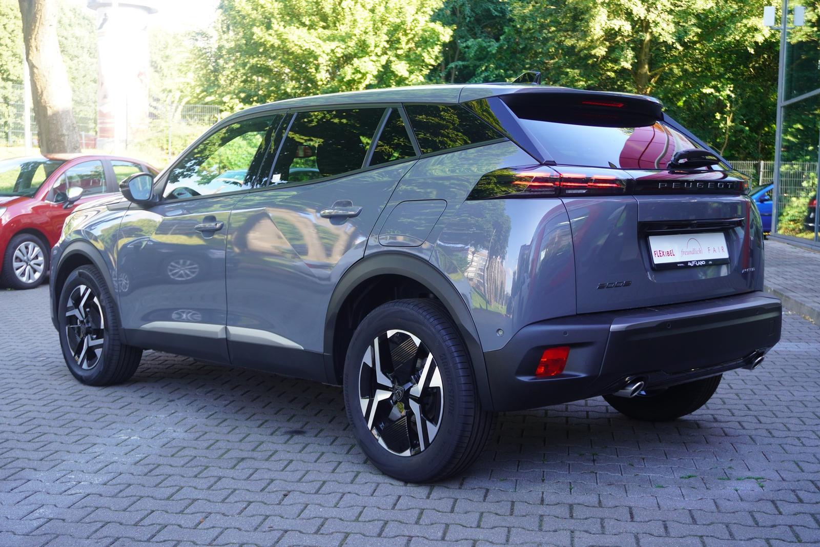 Peugeot 2008 PureTech 145 Aut. LED ACC Navi 360°