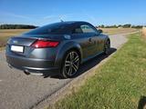 Audi TT  2.0 TFSI quattro Matrix-LED S-Line 1. Hand   - graue Audi TT