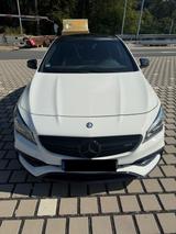 Mercedes-Benz CLA 45 AMG Coupé, Top Zustand - gebrauchte Mercedes-Benz CLA 45 AMG aus dem Jahr 2017