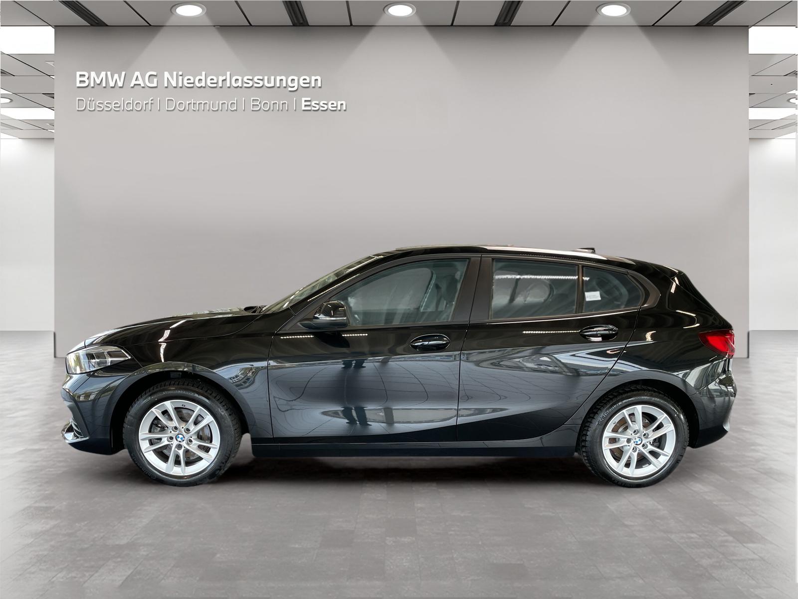 BMW 118i LiveCockpitProf PDC HiFi LED Sitzheizung
