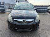Opel  Zafire 2.2  7 sitzer - Opel Corsa: Van