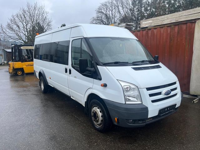 Ford Transit KOM Bus, 16+1 -Sitzplätze