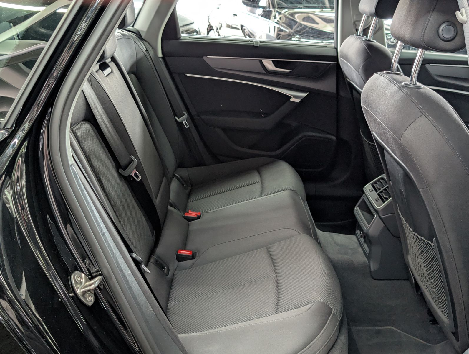Fahrzeugabbildung Audi A6 Lim 40 TDI S-Tronic MHEV AHK VIRT SHZ KAM LED