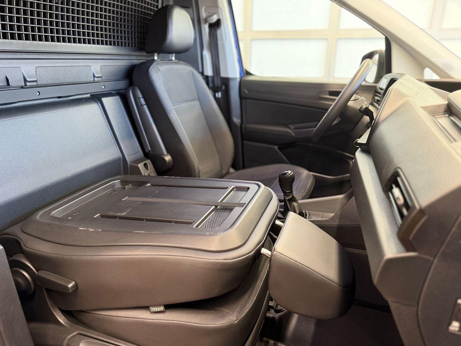 Volkswagen Caddy Maxi PDC DAB Tempomat 1.Hand