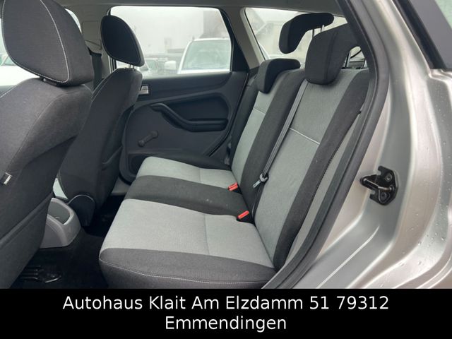 Fahrzeugabbildung Ford Focus Turnier Style + 1.8