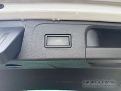 VW Passat Variant 2.0 TDI Business 4Motion Navi LED