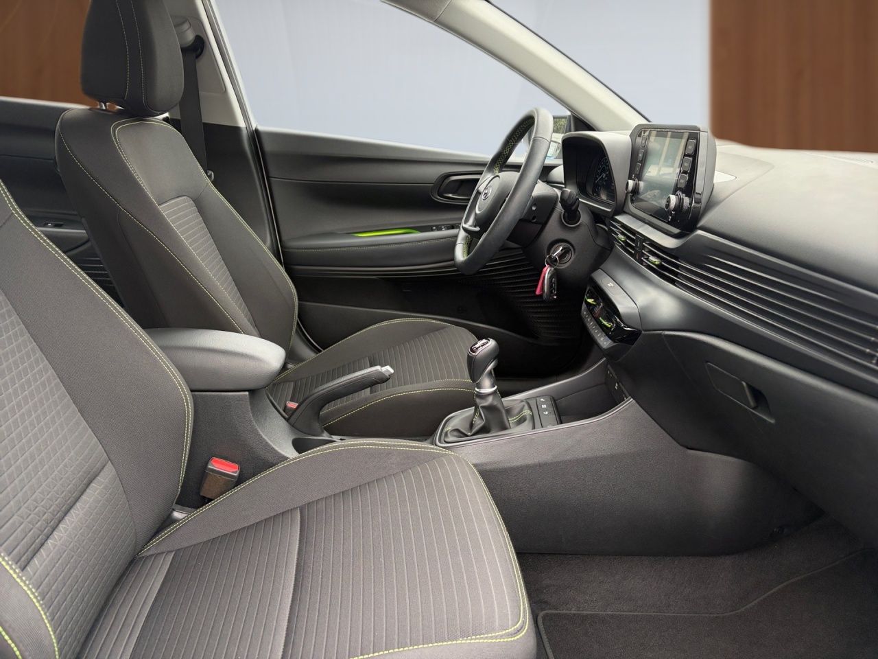 Fahrzeugabbildung Hyundai i20 INTRO USB*SPURH*DAB*ZV*