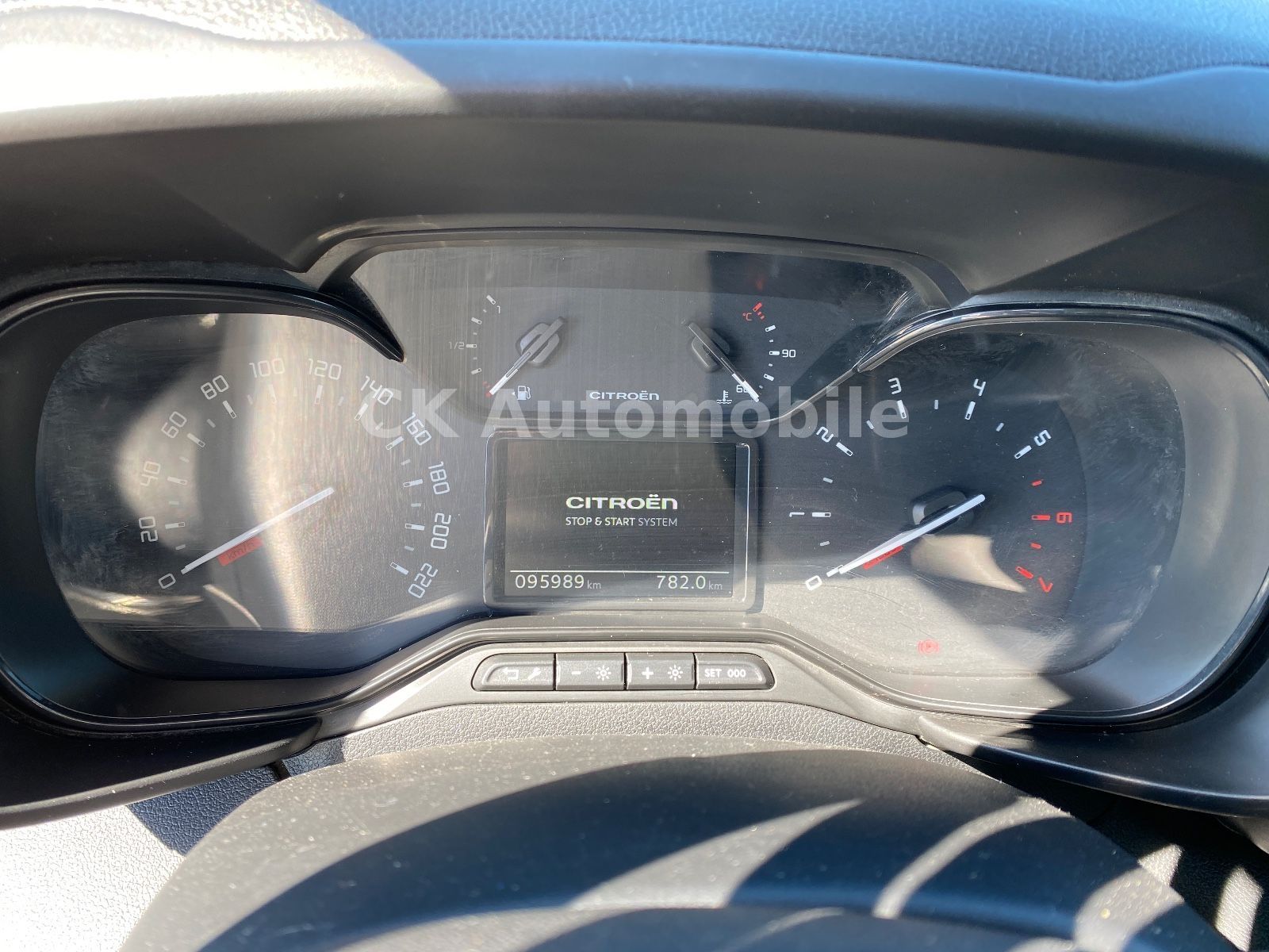 Fahrzeugabbildung Citroën Berlingo Kasten Driver XL/L2/Navi/Klima/Kamera