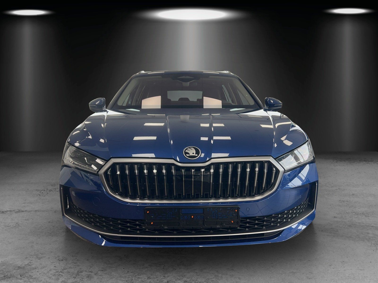 Fahrzeugabbildung SKODA Superb Combi Selection 1,5 TSI iV 150 kW DSG