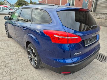 Ford Focus - 6