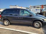 Chrysler Voyager 2,5 CRD - Chrysler Voyager in Frankfurt (Main)