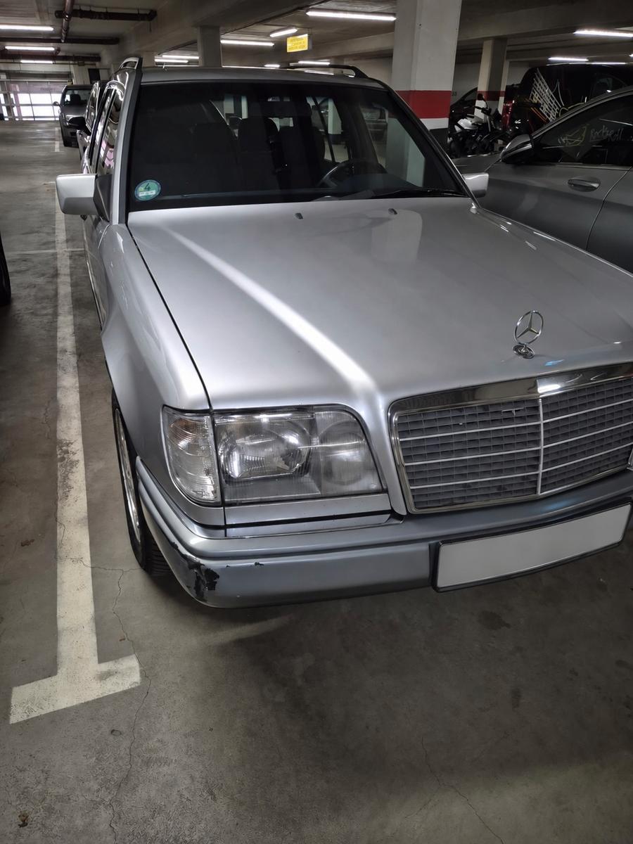 Mercedes-Benz E 220 W124 S124 Automatik LPG