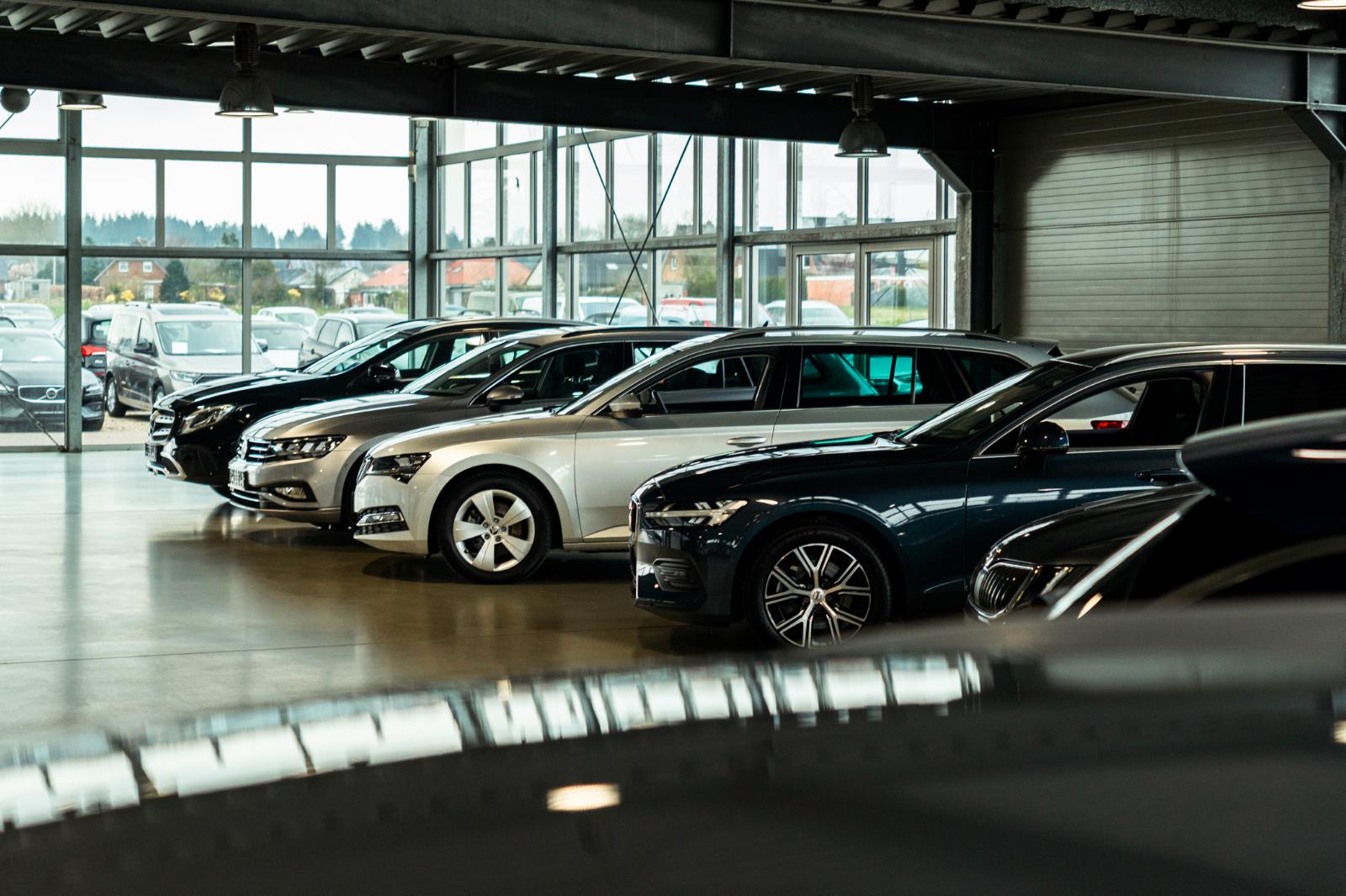 showroom-image-main