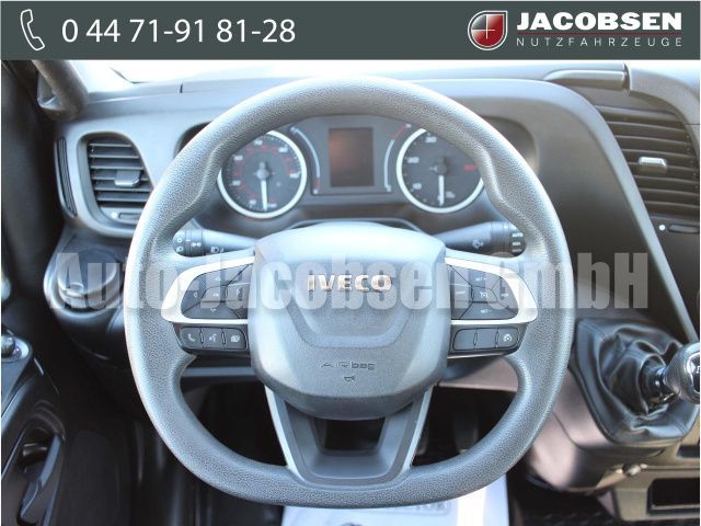 Fahrzeugabbildung Iveco Daily 50C18 Teilverglast / Klima / AHK / RFK