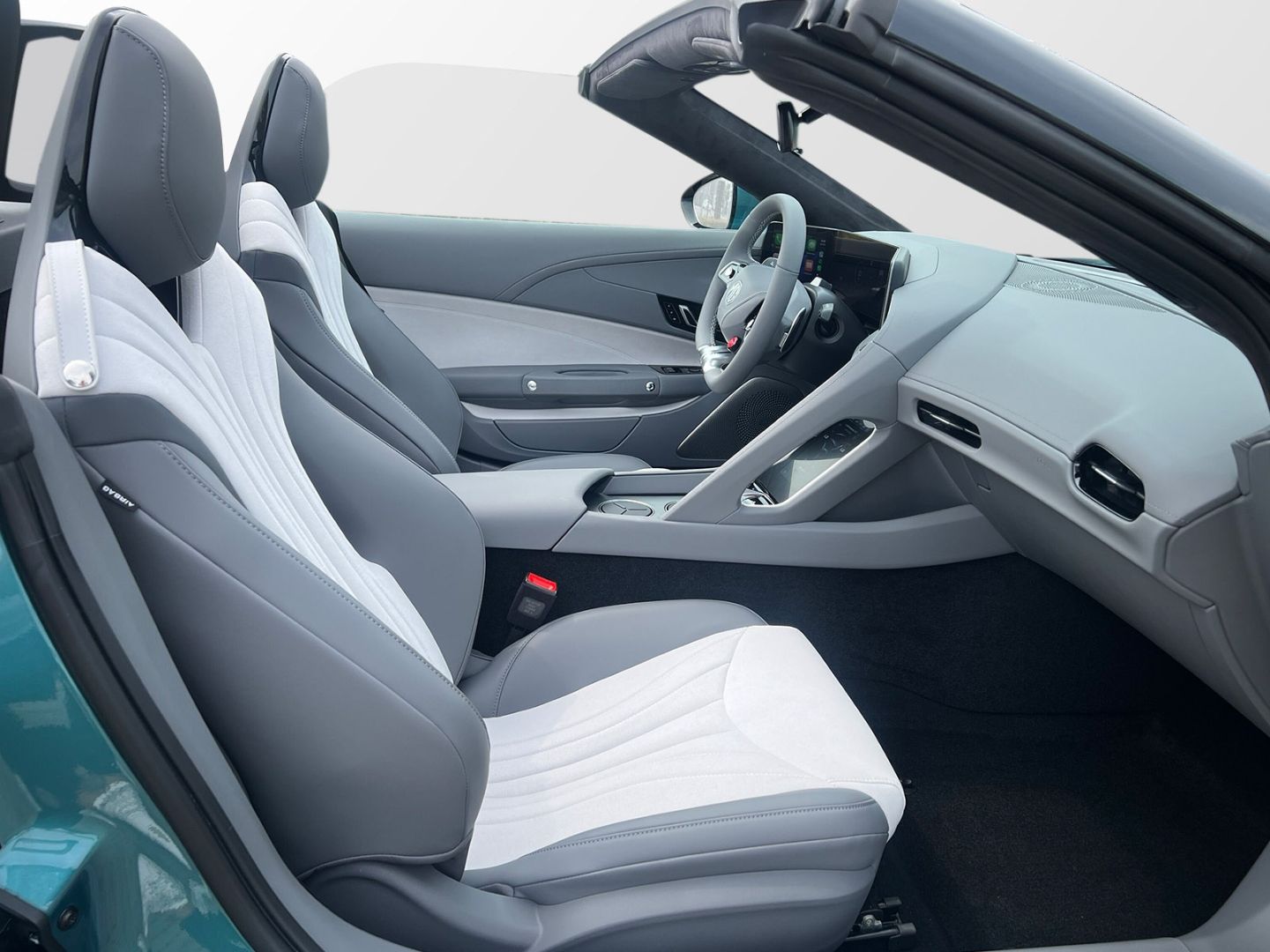 MG Cyberster X-Power AWD *77kWh* imagem 3