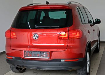 Volkswagen Tiguan - 2