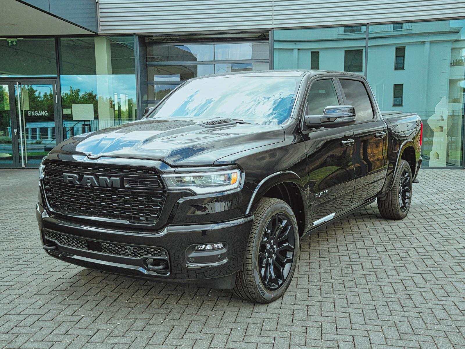 Dodge RAM 1500 Limited Night SST HO
