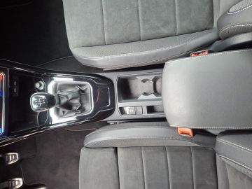 Volkswagen T-Roc R-Line 1.5 TSI °LED°Navi°RFK°ACC°SHZ°AAC°