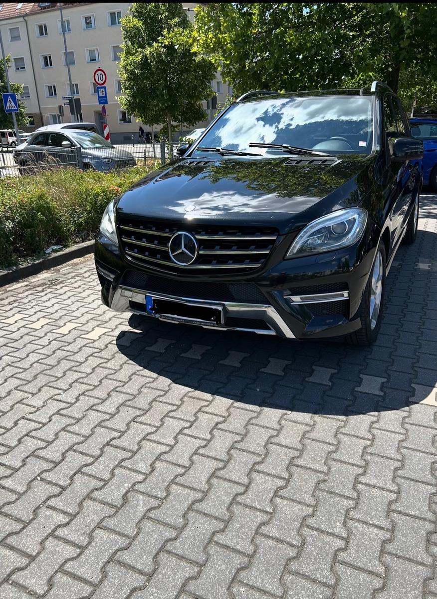 Mercedes-Benz ML 350 BlueTEC 4MATIC AMG Line