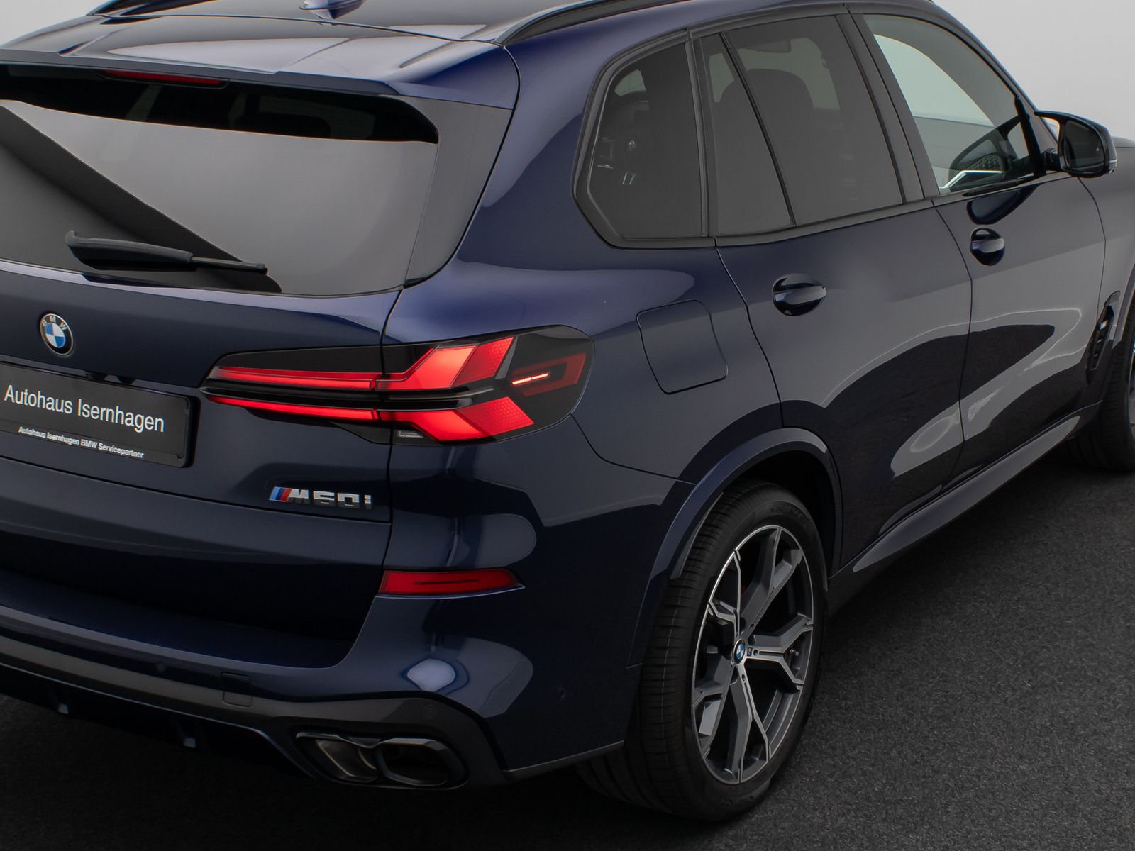 Fahrzeugabbildung BMW X5 M60i xD 360°AHK H/K HUD Individual Belüftung