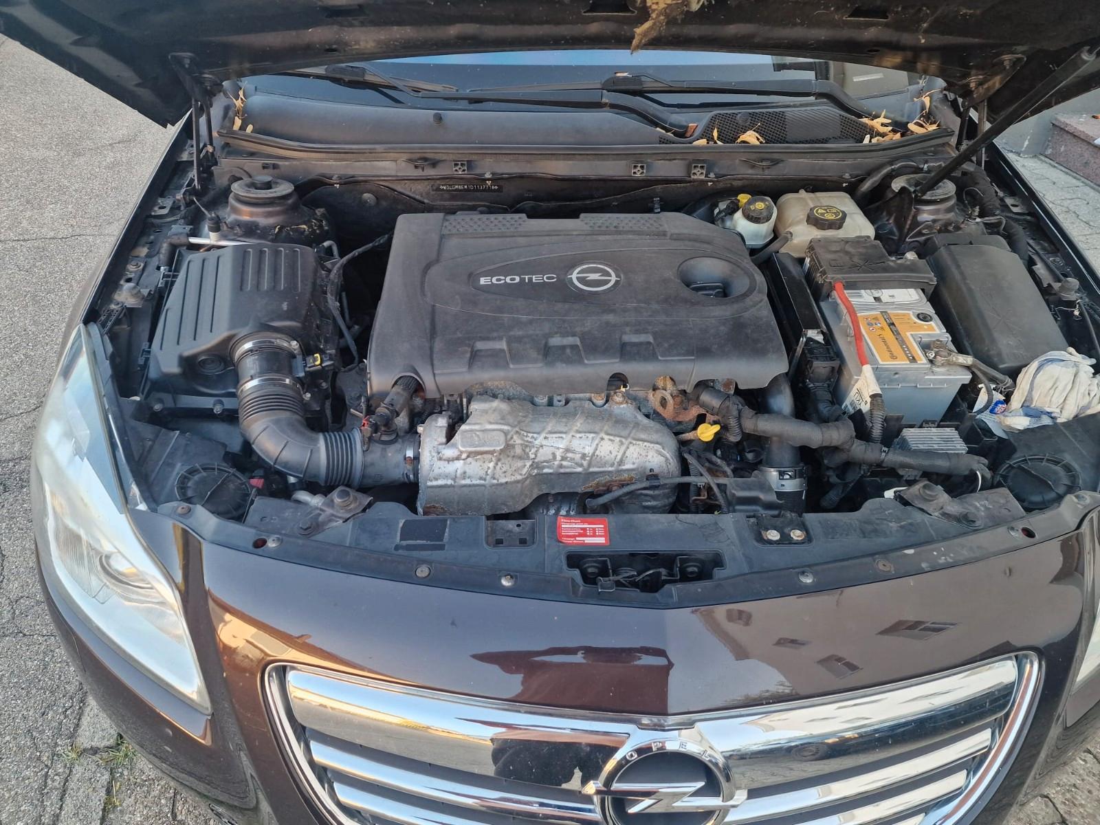 Opel Insignia 2013 — photo 10